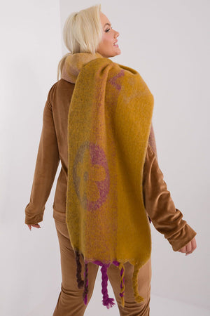 Shawl model 190543 AT