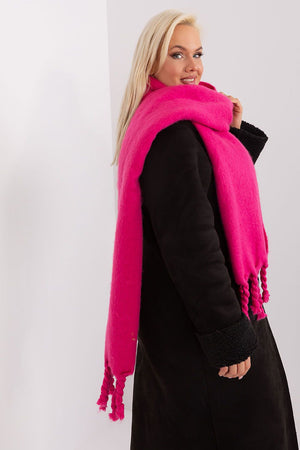 Shawl model 190576 AT