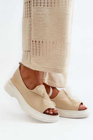Sandals model 198406 Step in style