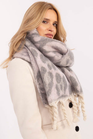 Shawl model 205960 AT