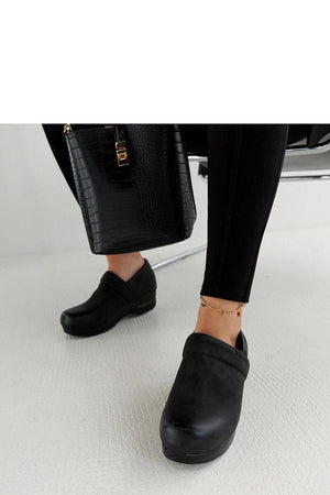 Half shoes model 206480 Solea