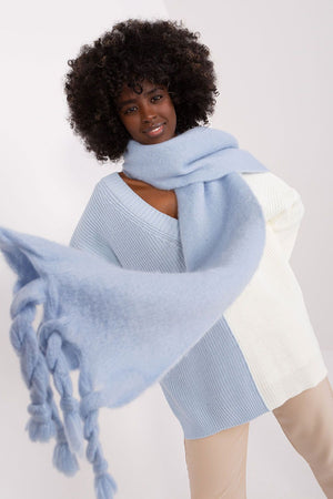 Shawl model 208271 AT