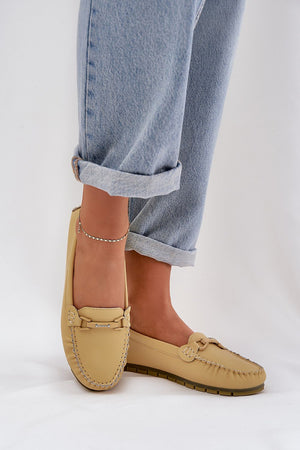 Mocassin model 208781 Step in style