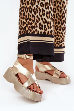 Platform sandals model 209889 Step in style