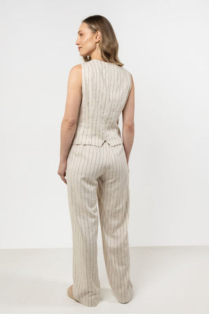 Gilet model 212179 awama