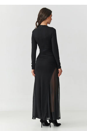 Long dress model 218109 Makadamia