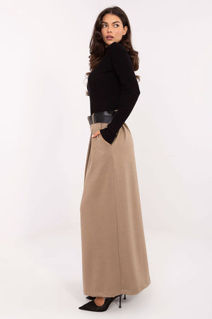 Women trousers model 218449 Italy Moda