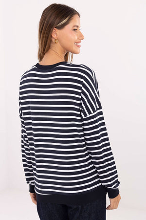 Blouse model 218831 Relevance