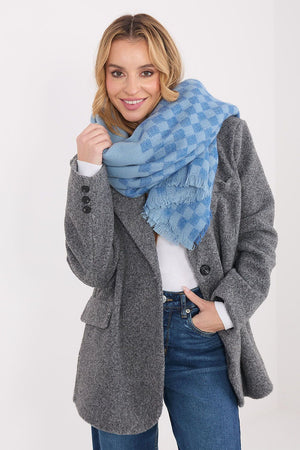 Shawl model 222311 AT