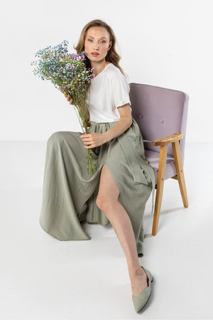 Long skirt model 225331 awama