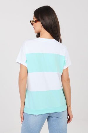Blouse model 225485 Relevance