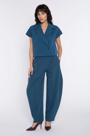 Women trousers model 227152 Nife