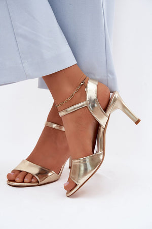 Heel sandals model 228106 Step in style