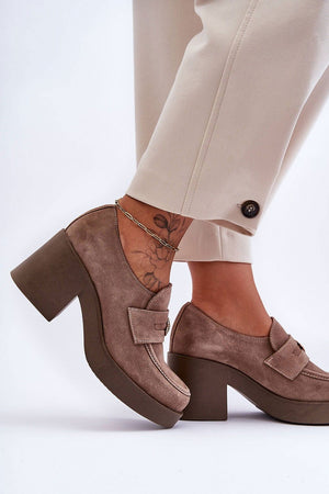 Heeled low shoes model 183948 Step in style