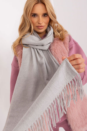  Shawl model 187613 AT 