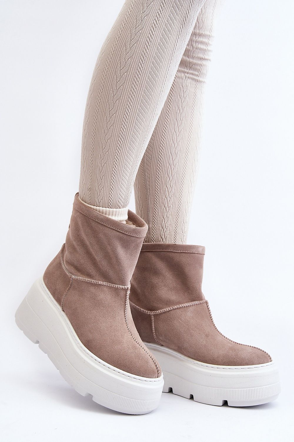  Buskin boots model 191190 Step in style 