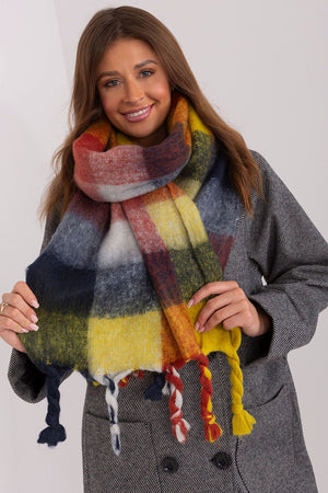  Shawl model 191705 AT 