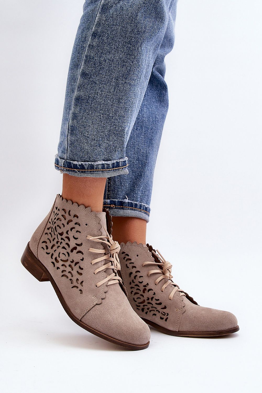  Boots model 191867 Step in style 