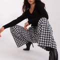  Women trousers model 193133 Lakerta 