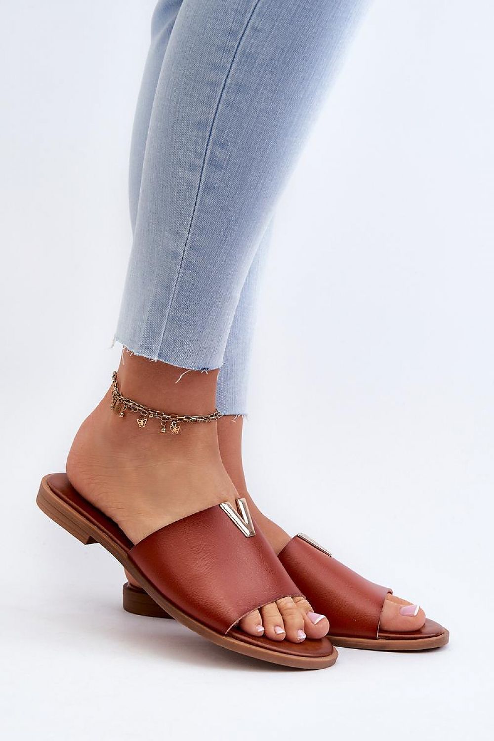  Flip-flops model 196343 Step in style 