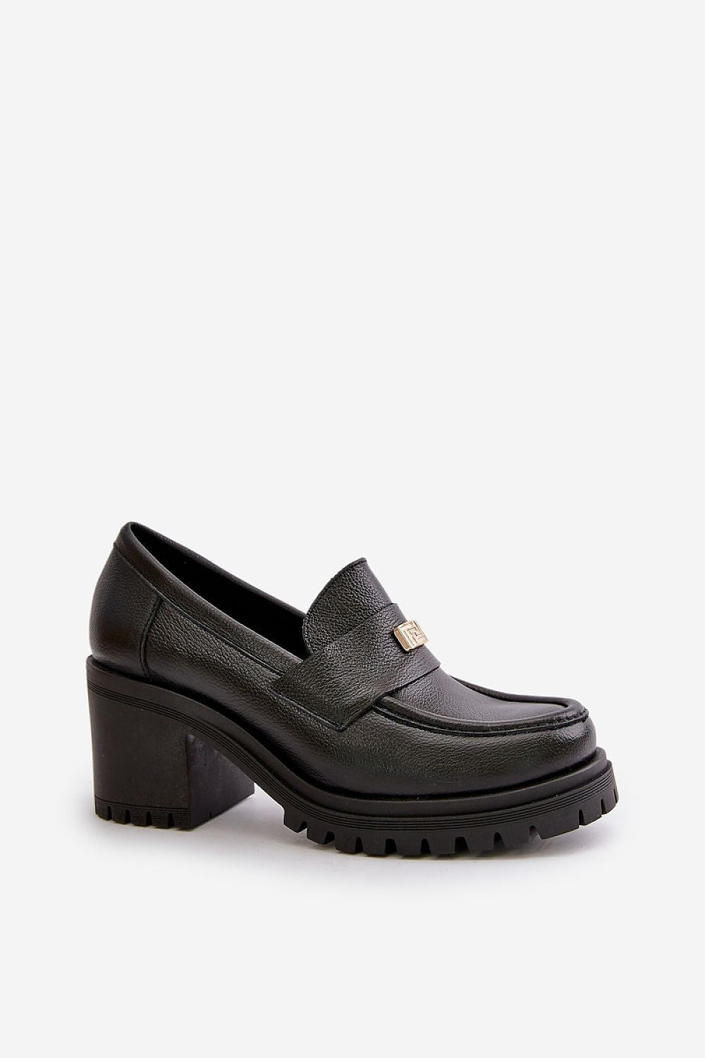  Heeled low shoes model 199315 Step in style 