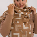  Shawl model 200539 AT 