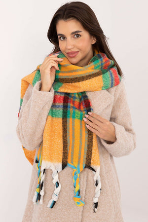  Shawl model 202579 AT 