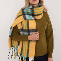  Shawl model 202584 AT 