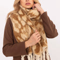  Shawl model 205962 AT 