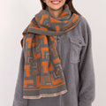  Shawl model 205968 AT 