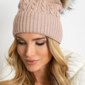  Cap model 208256 AT 
