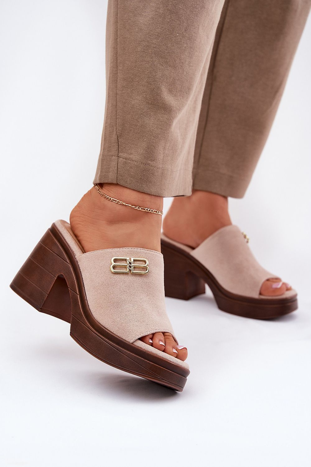  Heeled sandals model 213038 Step in style 