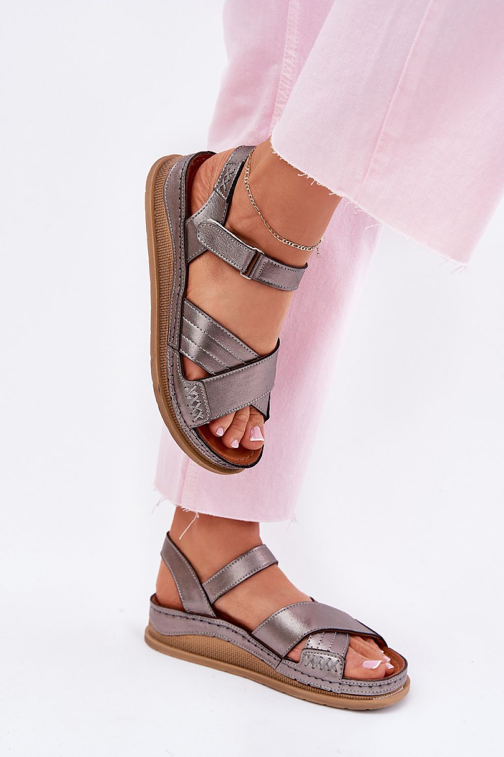  Platform sandals model 215021 Step in style 
