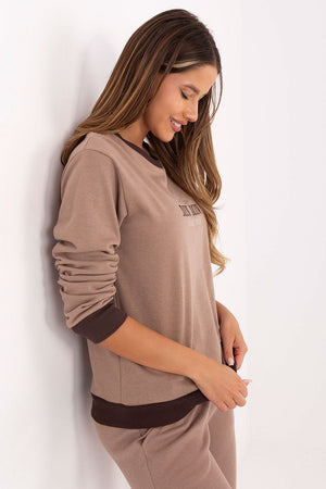  Sweatshirt model 217305 Relevance 