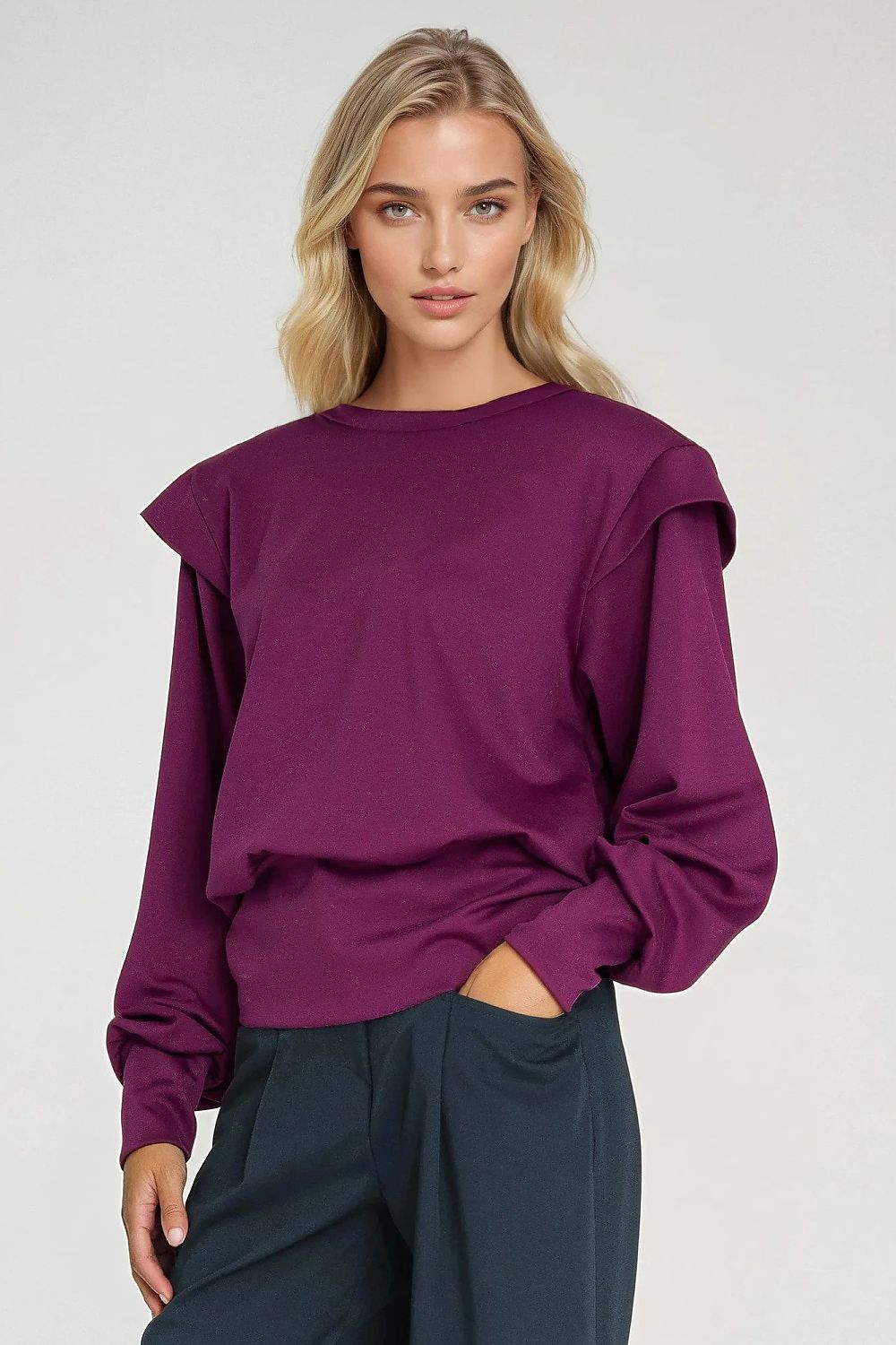  Sweatshirt model 218900 Nife 