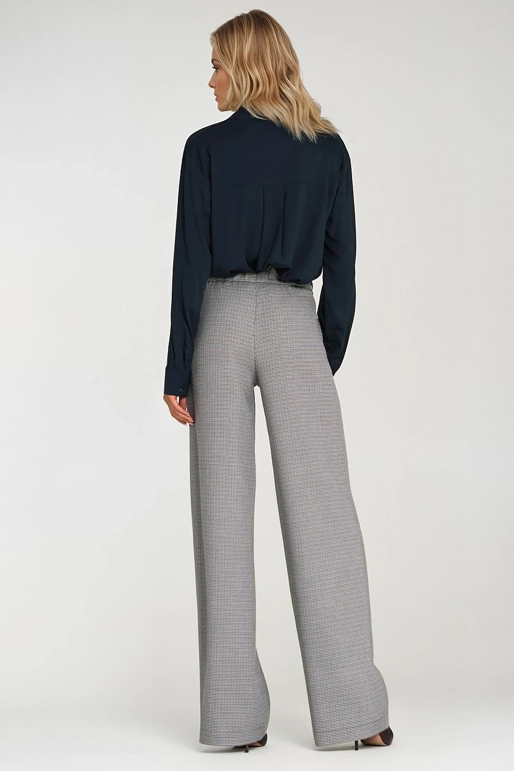  Blouse model 219775 Nife 