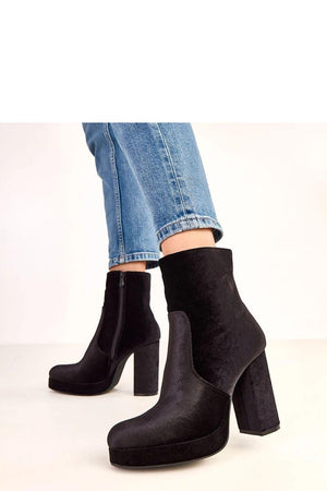  Heel boots model 220581 Solea 