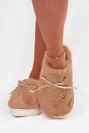  Slippers model 221507 Step in style 