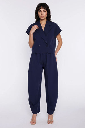  Women trousers model 226422 Nife 
