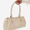  Everyday handbag model 230409 Step in style 