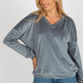  Sweatshirt model 185953 Relevance 