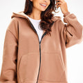  Sweatshirt model 187137 awama 